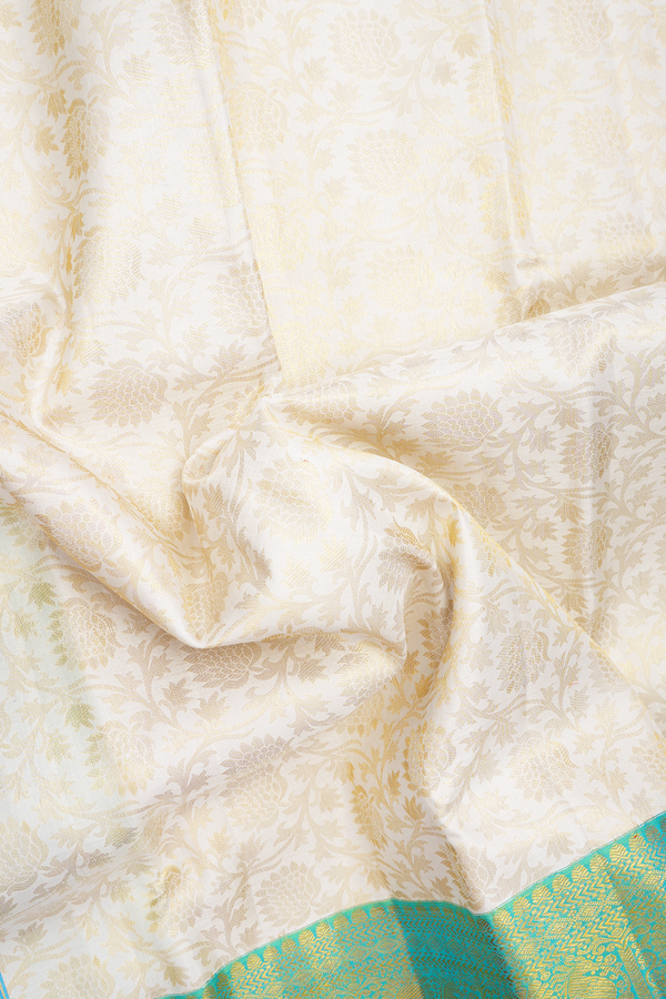 Kanchipuram Silk Saree In White With Floral Design