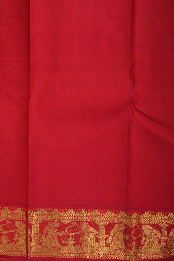 Kanchipuram Silk Saree In White With Korvai Border