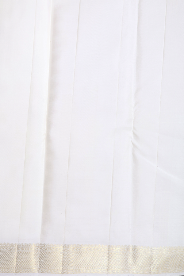 Kanchipuram Silk Saree In White With Peacock Chakram Buttas