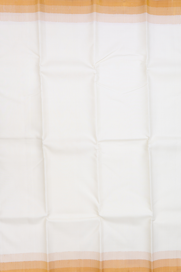 Kanchipuram Silk Saree In White With Seppu Rekku Border
