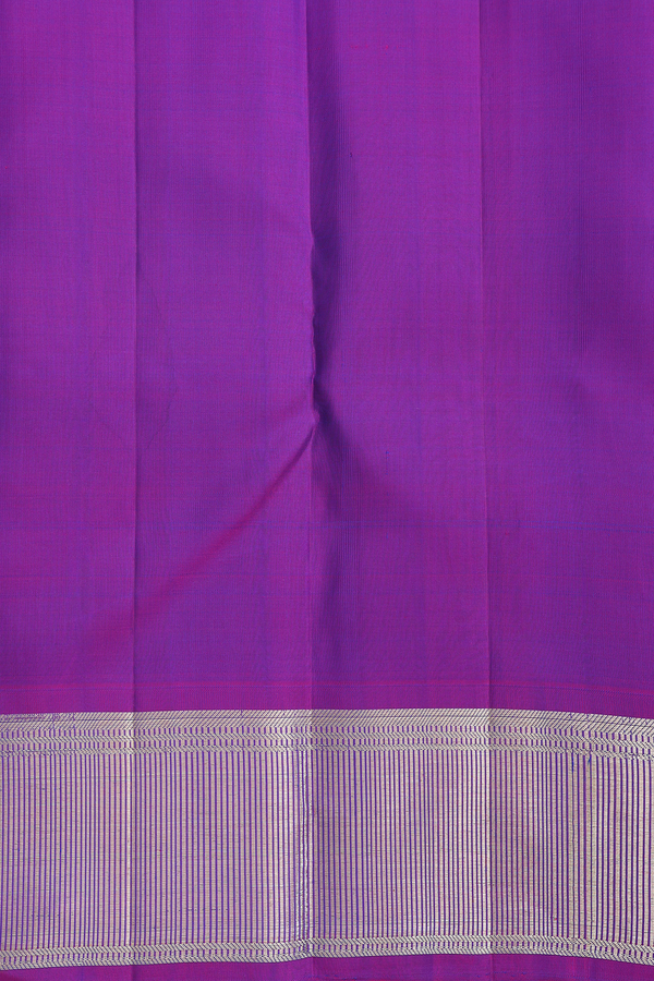Kanchipuram Silk Saree In White With Stripes Design