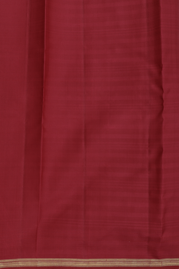Kanchipuram Silk Saree In White With Stripes Design