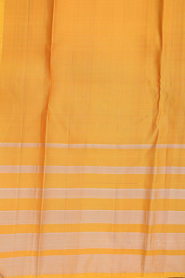 Kanchipuram Silk Saree In White With Stripes Design
