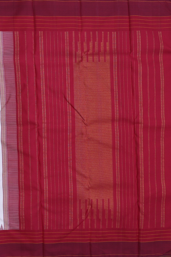 Kanchipuram Silk Saree In White With Temple Border
