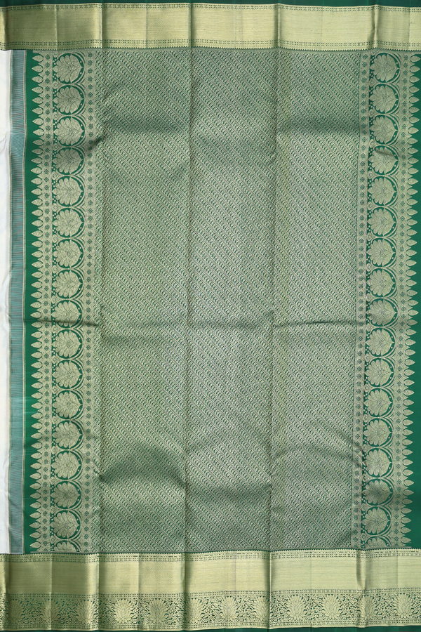 Kanchipuram Silk Saree In White With Zari Buttas