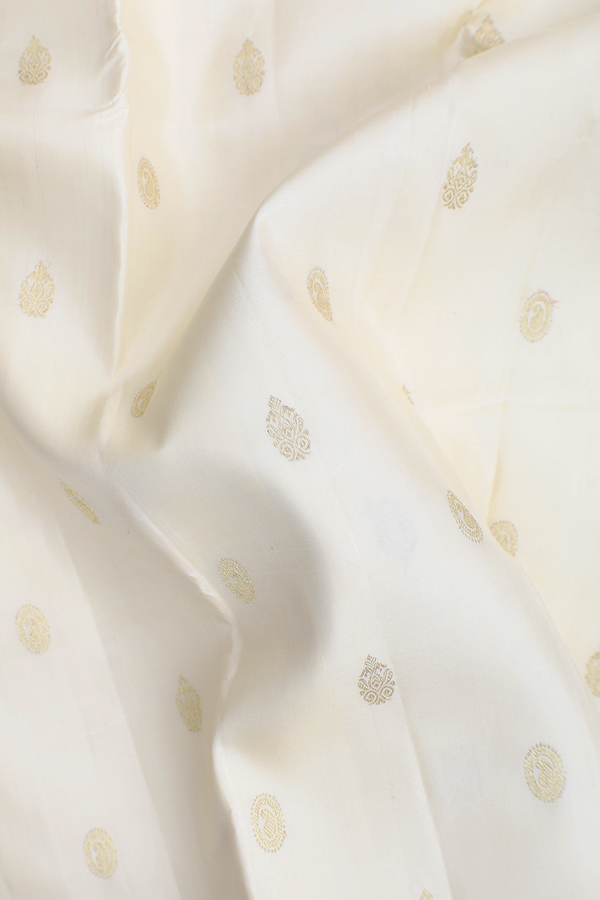 Kanchipuram Silk Saree In White With Zari Buttas