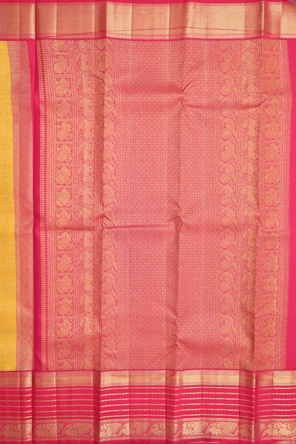 Kanchipuram Silk Saree In Yellow With Brocade Design