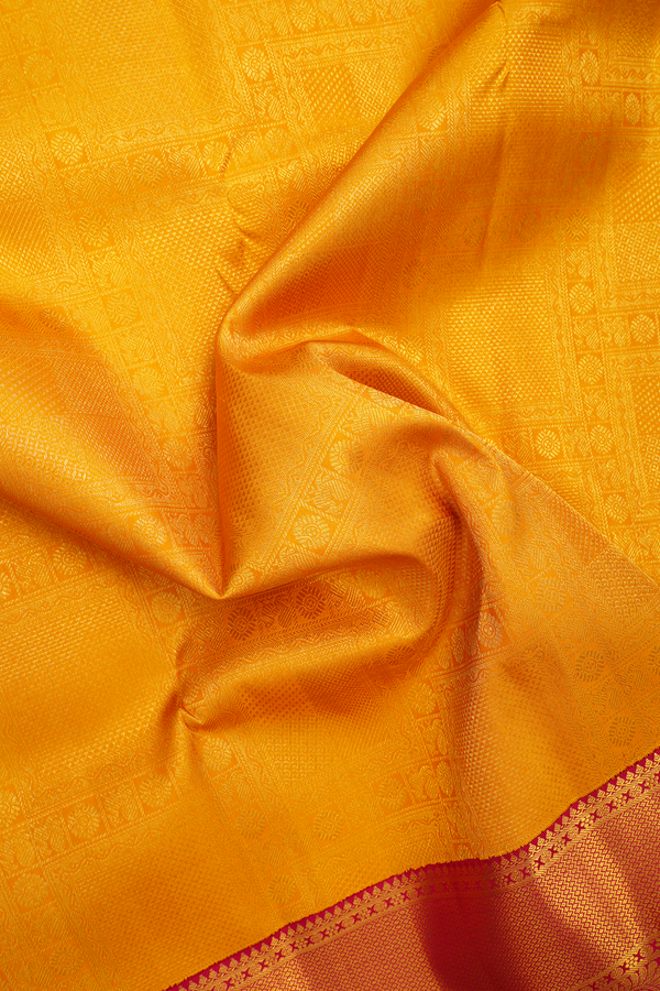 Kanchipuram Silk Saree In Yellow With Brocade Design