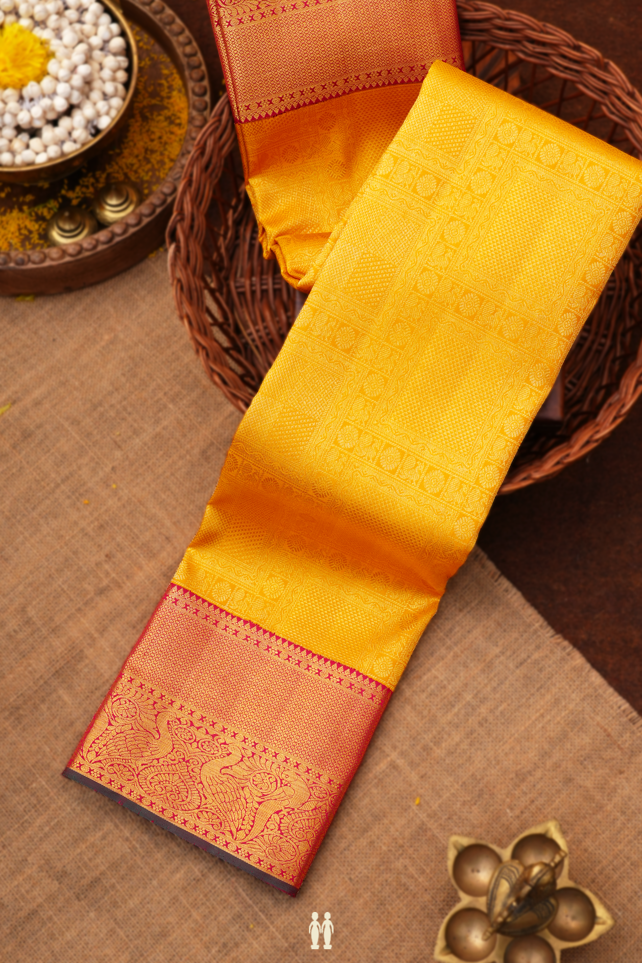 Kanchipuram Silk Saree In Yellow With Brocade Design