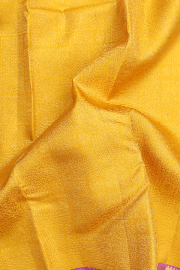 Kanchipuram Silk Saree In Yellow With Brocade Design