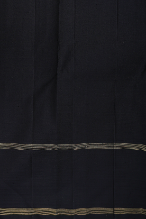 Kanchipuram Silk Saree In Yellow With Checks Design