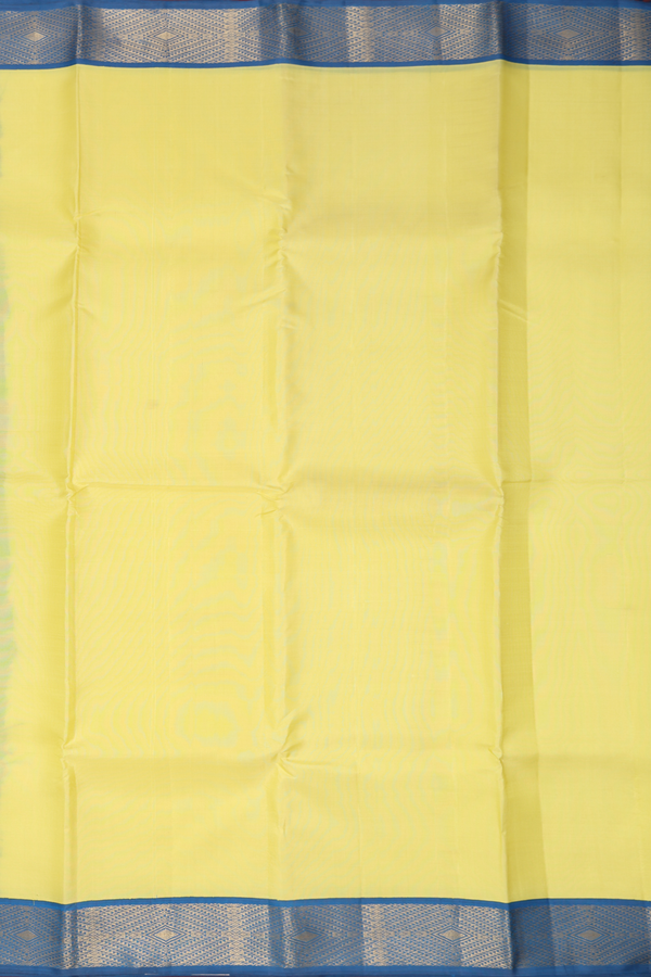 Kanchipuram Silk Saree In Yellow With Contrast Border