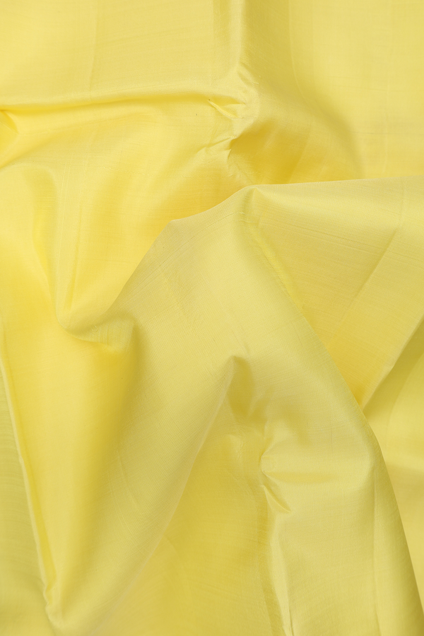 Kanchipuram Silk Saree In Yellow With Contrast Border