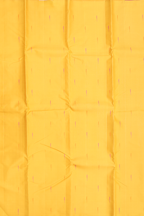 Kanchipuram Silk Saree In Yellow With Malli Moggu Buttas