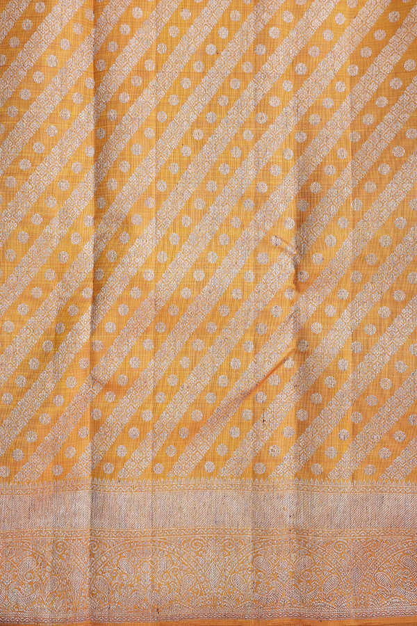 Kanchipuram Silk Saree In Yellow With Zari Motifs