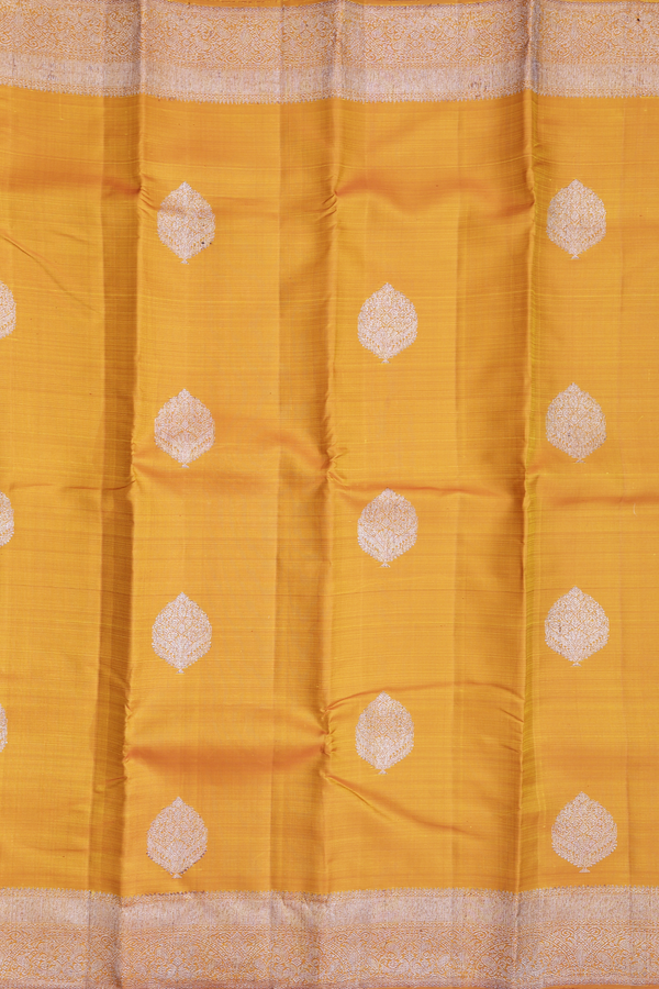 Kanchipuram Silk Saree In Yellow With Zari Motifs