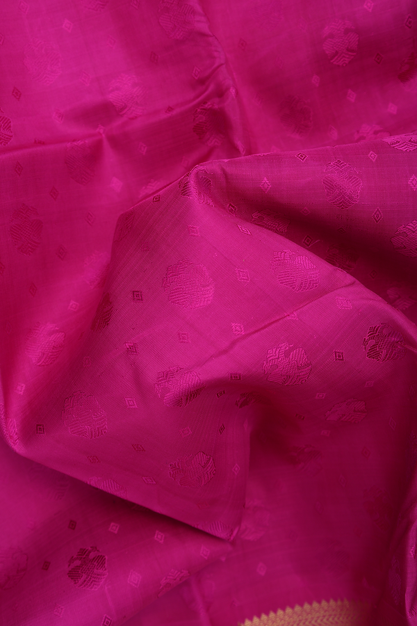 Kanchipuram Silk Saree Magenta With Iruthalai Pakshi Buttas