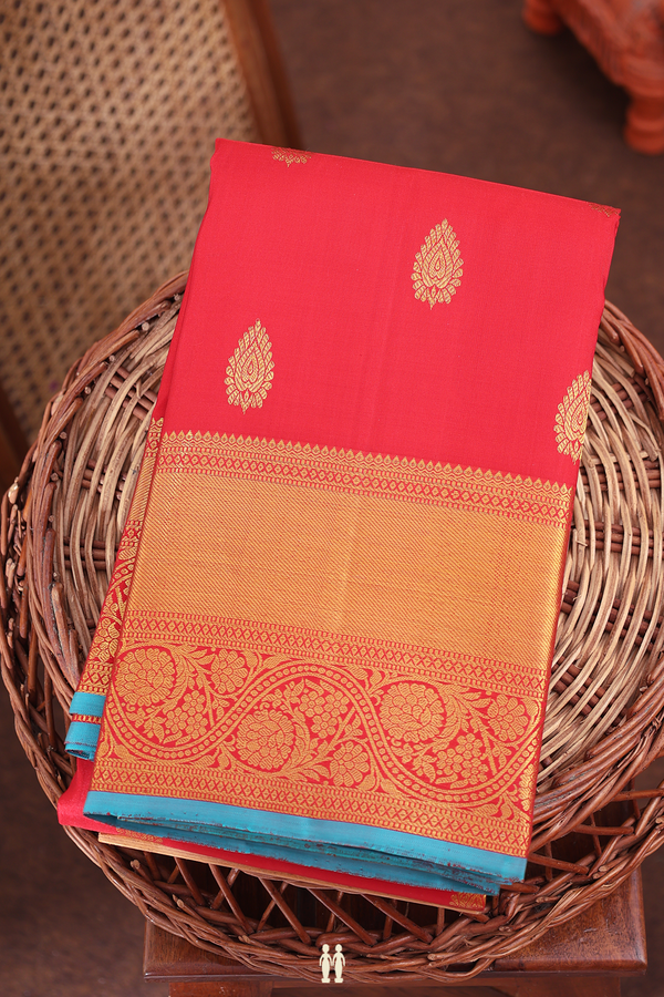 Kanchipuram Silk Saree In Crimson Red With Zari Buttas
