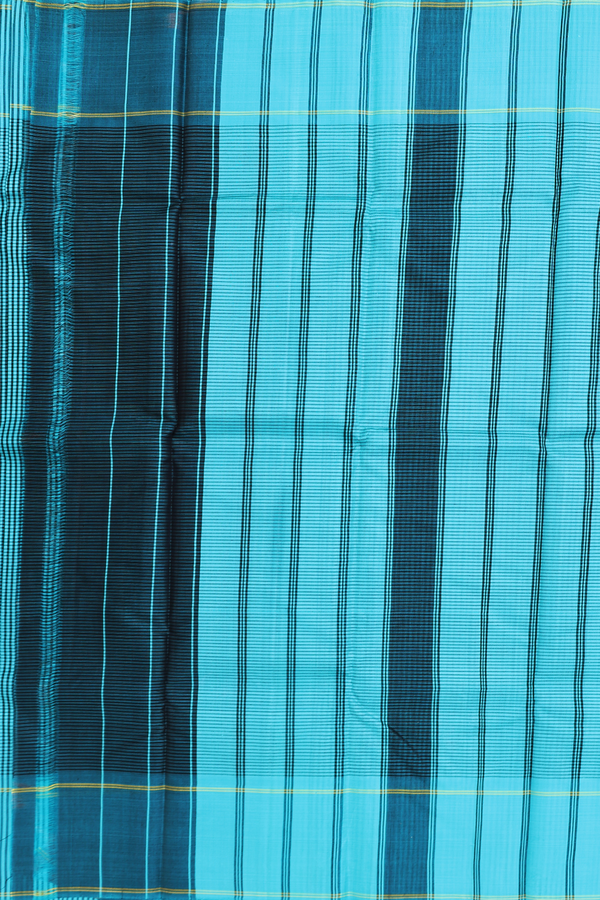 Koorainadu Silk Cotton Saree In Black And Blue With Checks