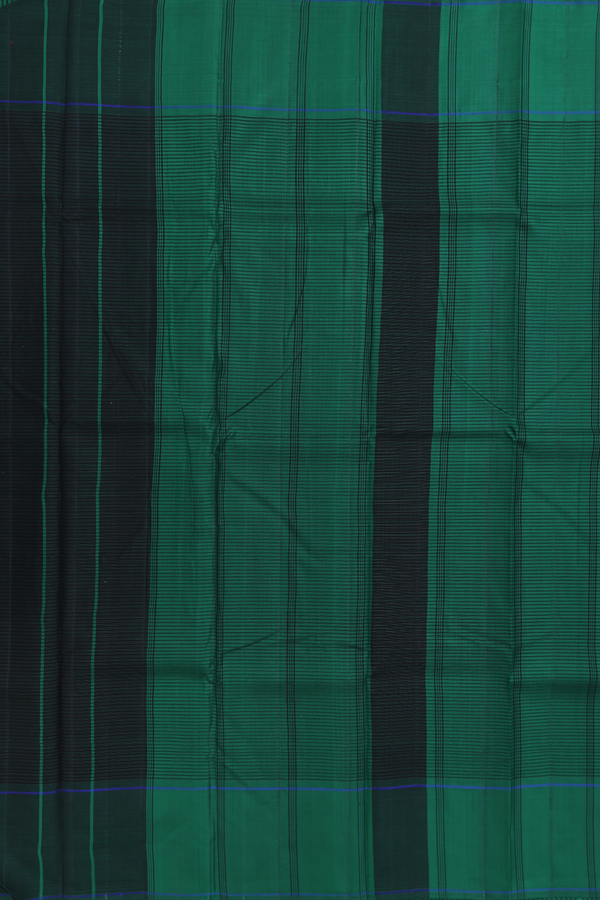 Koorainadu Silk Cotton Saree In Green And Black With Checks