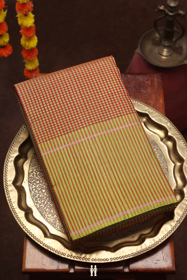 Koorainadu Silk Cotton Saree In Red And Green With Checks