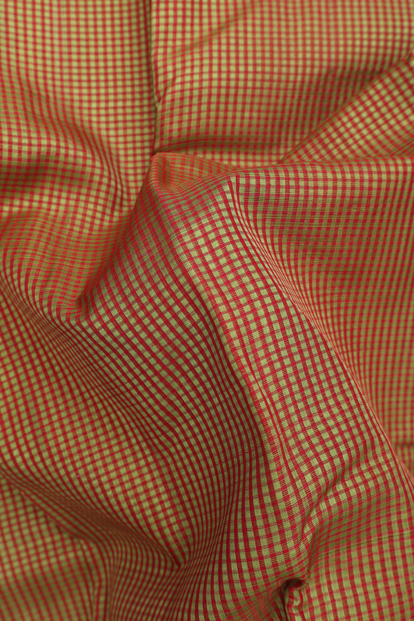 Koorainadu Silk Cotton Saree In Red And Green With Checks