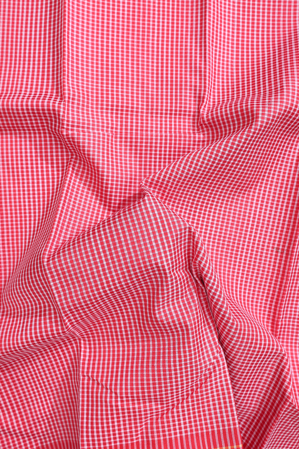 Koorainadu Silk Cotton Saree In Red And White With Checks