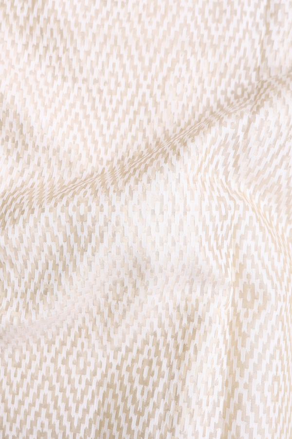 Kora Banarasi Silk Saree In Beige With Diamond Design