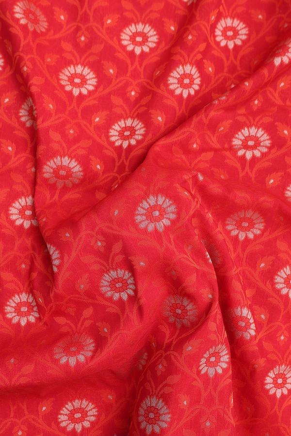 Kora Banarasi Silk Saree In Chilli Red With Flora Design