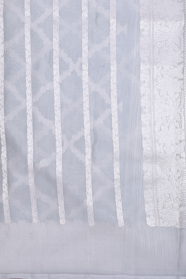 Kora Banarasi Silk Saree In Grey With Diamond Design