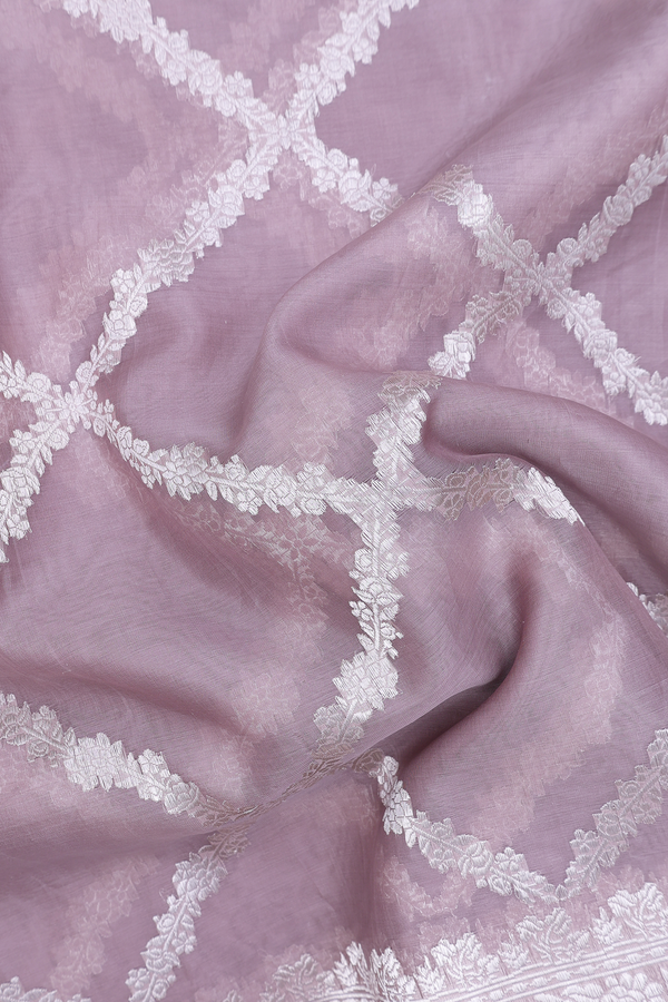 Kora Banarasi Silk Saree In Rose Brown With Diamond Design