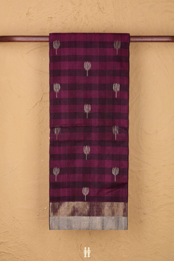 Kora Silk Cotton Saree In Berry Purple With Floral Buttas