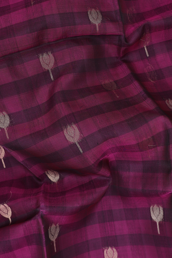 Kora Silk Cotton Saree In Berry Purple With Floral Buttas