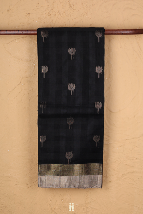 Kora Silk Cotton Saree In Black With Floral Buttas