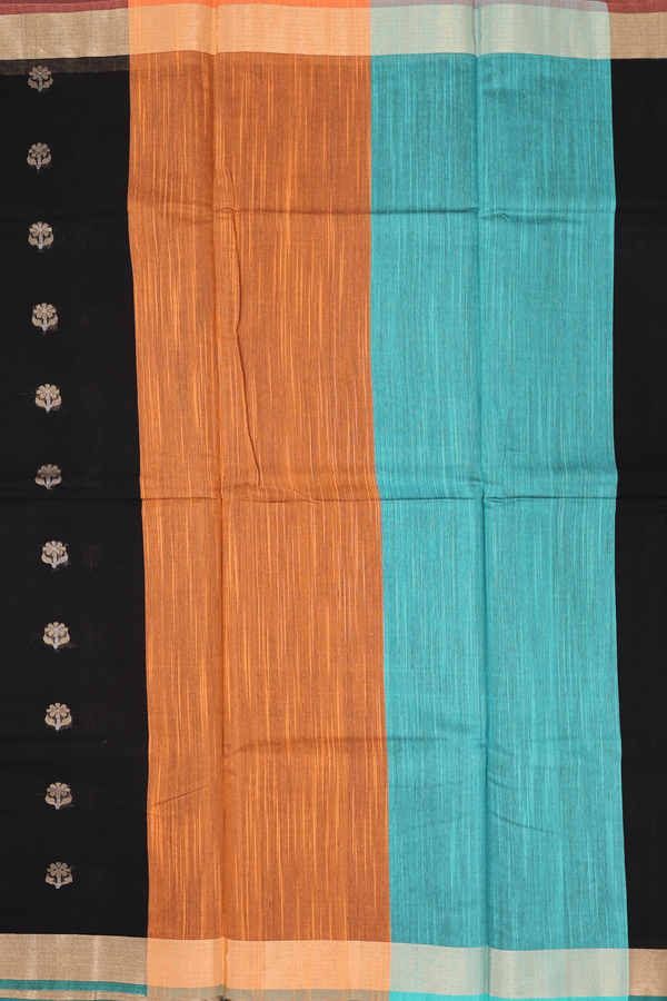 Kora Silk Cotton Saree In Black With Floral Buttas