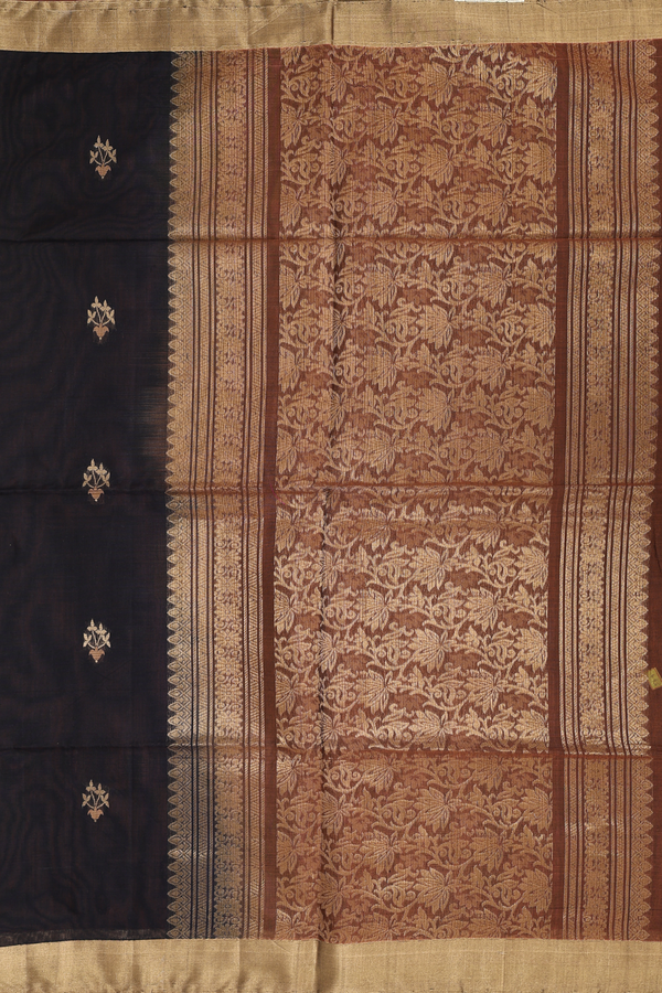 Kora Silk Cotton Saree In Black With Floral Buttas