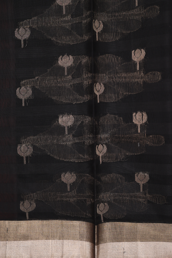 Kora Silk Cotton Saree In Black With Floral Buttas