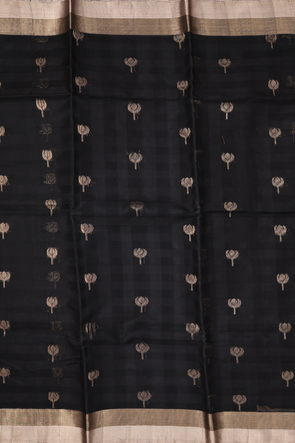 Kora Silk Cotton Saree In Black With Floral Buttas