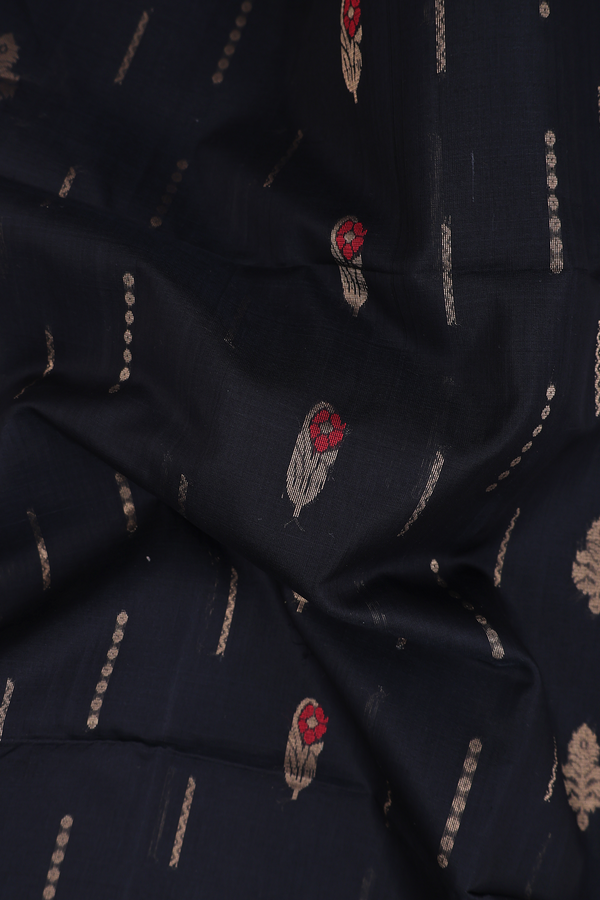 Kora Silk Cotton Saree In Black With Floral Buttas