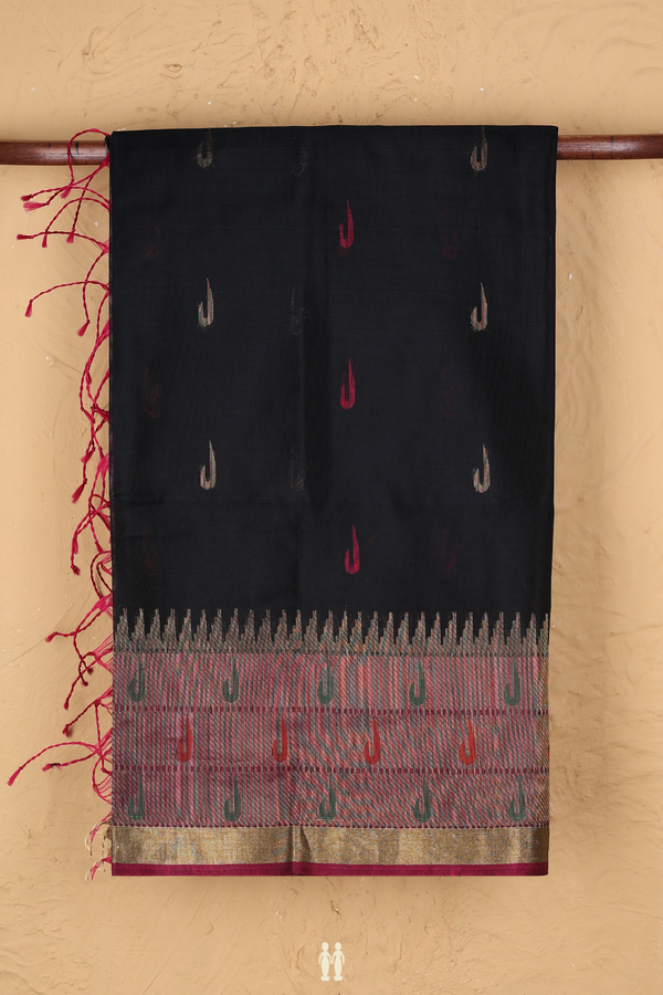 Kora Silk Cotton Saree In Black With Threadwork Buttas