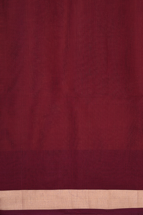 Kora Silk Cotton Saree In Brick Red In Floral Buttas