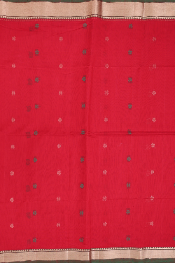 Kora Silk Cotton Saree In Chilli Red With Floral Buttas