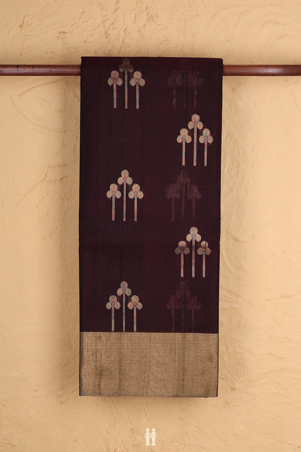 Kora Silk Cotton Saree In Chocolate Brown With Floral Motifs