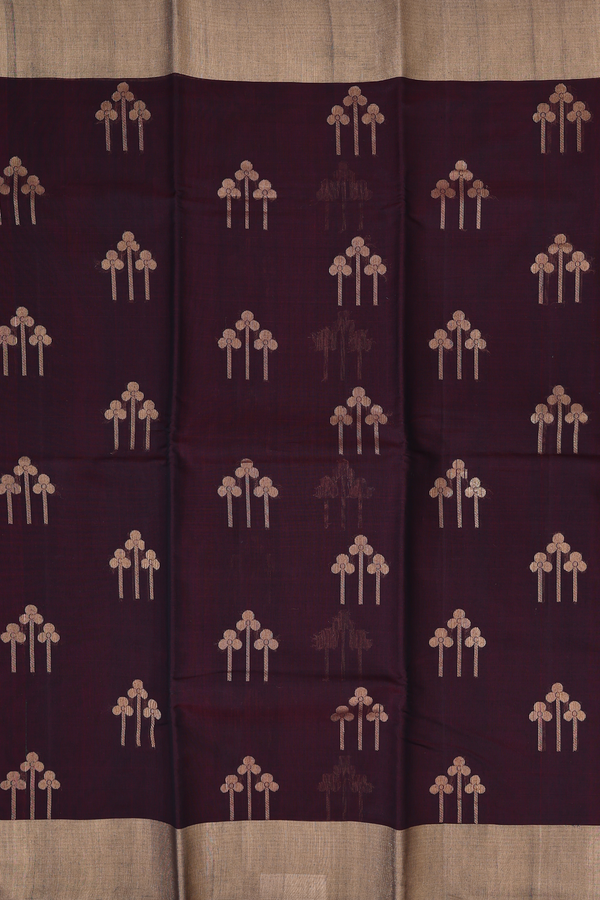 Kora Silk Cotton Saree In Chocolate Brown With Floral Motifs