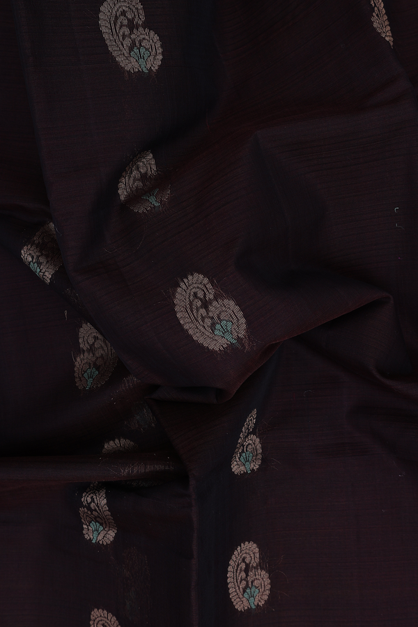 Kora Silk Cotton Saree In Dark Oak Brown With Paisley Buttas