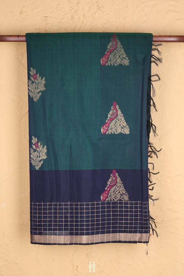 Kora Silk Cotton Saree In Dual Tone With Peacock Design