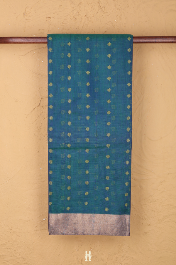 Kora Silk Cotton Saree In Dual Tone With Threadwork Buttas