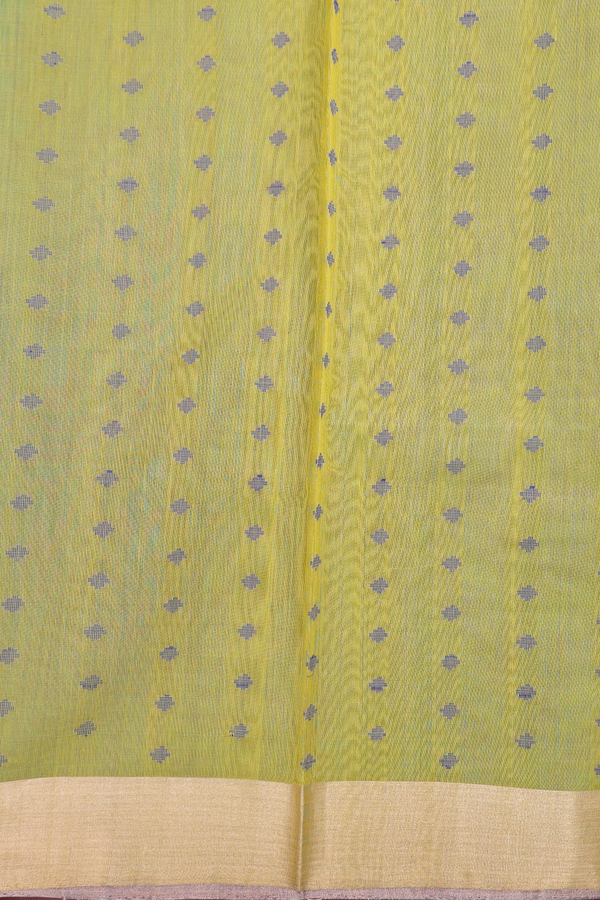 Kora Silk Cotton Saree In Dual Tone With Threadwork Buttas