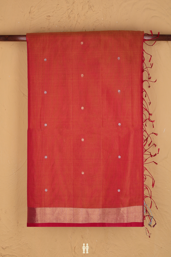 Kora Silk Cotton Saree In Dual Tone With Zari Buttis