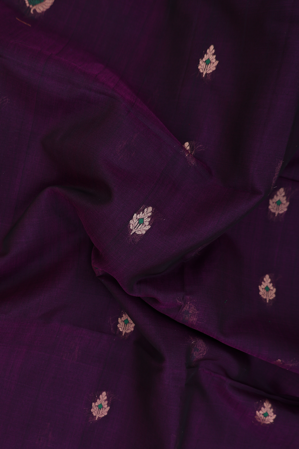 Kora Silk Cotton Saree In Grape Purple With Floral Buttas
